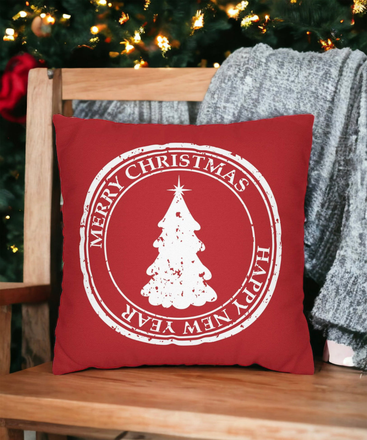 Merry Christmas Pillow Cover – Red Holiday Throw Pillowcase with Christmas Tree, Farmhouse Cushion Cover (Cover Only)